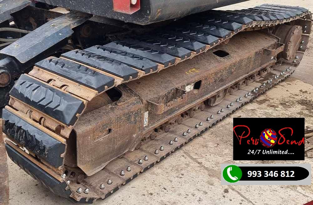 Pads de caucho instalados en excavadora